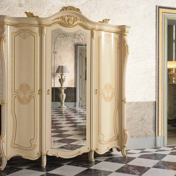 Opera Royale Cream Tufted Italian King Bed